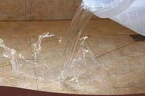 焉耆漏水维修 免砸砖防水材料该如何施工
